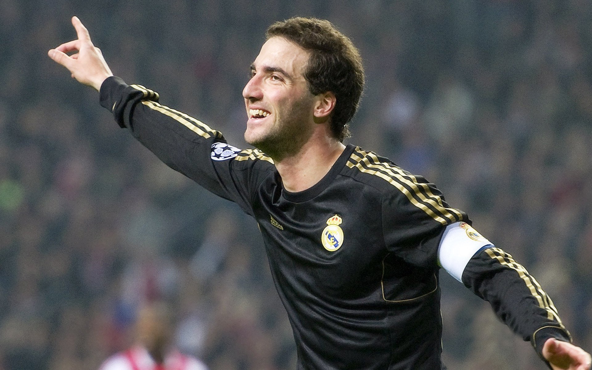 开云体育入口-西甲国家德比之夜,京多安用沉默的指挥棒,谱写了巴萨的胜利交响 第2张 开云体育入口-西甲国家德比之夜,京多安用沉默的指挥棒,谱写了巴萨的胜利交响 第2张