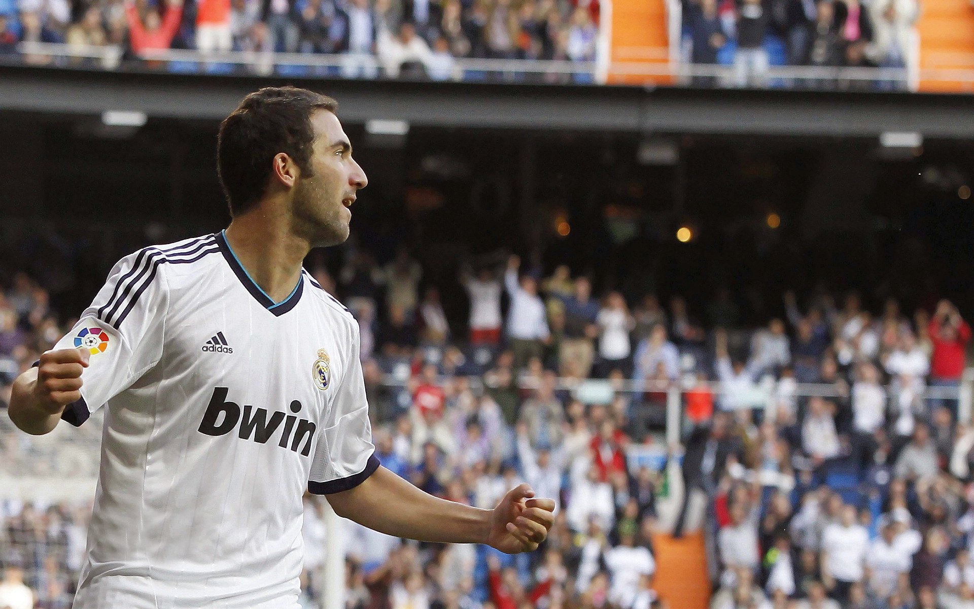 开云体育入口-戈贝尔惊艳麦迪逊，当法国铁塔在纽约的聚光灯下起舞